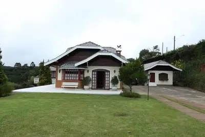 Image de Magnifique maison à côté du centre Capivari avec de belles vues
