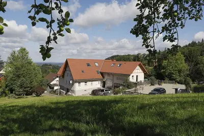 Appartement spacieux avec vue sur la plaine du Rhin