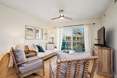 Image de Beachy McBeach Face: Condo 2 Br / 2 Ba Ă Caswell Beach, pour 6 personnes