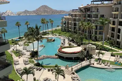 Image de L'un des meilleurs emplacements de la Villa La Estancia! Situé dans 4 villas de l'océan avec vue sur. . .