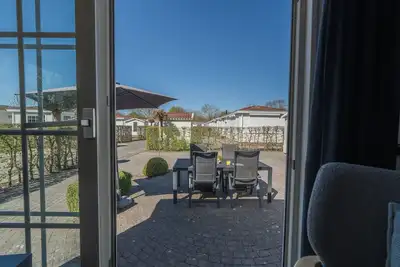 Image de Chalet spacieux en vacances Pinède à Oostkapelle 500m de la plage.