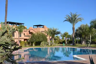 Image de Bel appartement avec Piscine 2 chambres jardin terrasse refait a neuf