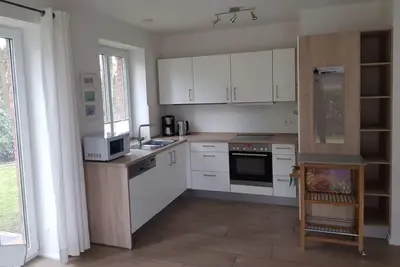 Image de Nordheide / près de Hambourg: appartement moderne et calme avec jardin et service de garde de chien