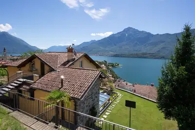 Image de Confortable appartement pour 4 personnes avec Wifi, Tv, terrasse et parking