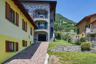 Image de Agréable appartement pour 4 personnes avec Wifi, Tv, terrasse, animaux admis et parking