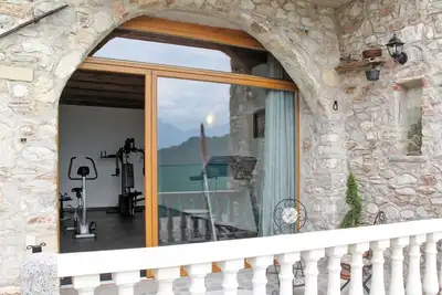 Image de Agréable appartement avec Wifi, piscine, Tv, patio, animaux admis, vue panoramique et parking