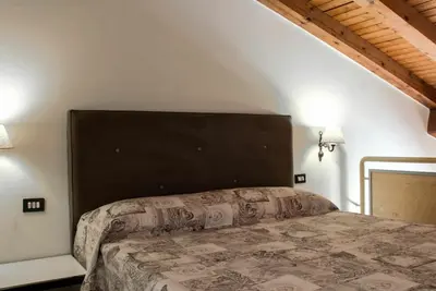 Image de Bel appartement pour 5 personnes avec Wifi, piscine, climatisation, Tv, patio et animaux admis