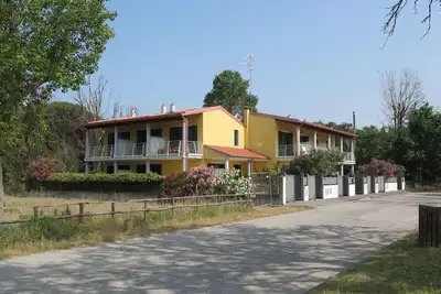 Image de Bel appartement dans une maison de vacances avec Wifi, climatisation, Tv, terrasse, parking