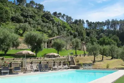 Image de Appartement dans une maison de vacances avec piscine privée, Wifi, climatisation, Tv, terrasse