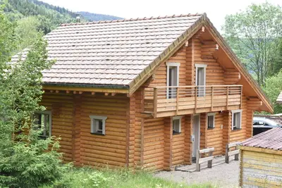 Image de Magnifique Chalet En Rondins - 4 Etoiles - Situation STRATÉGIQUE