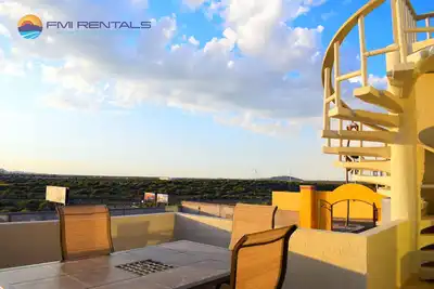 Image de Bella Vista 29 (4 chambres 2. 5 salles de bain par Fmi Rentals)