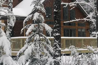Image de Cabine Quintessential dans les bois! Premier ministre Bethel, communauté riveraine du Maine!