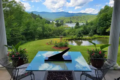 Image de Privé - Ski et randonnée pédestre - Étangs avec vue sur la montagne et le lac - 7 acres - 1200 pieds carrés