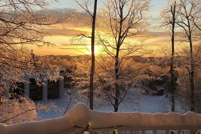 Image de Kettle Brook 2 Br & 2 Ba condo ski in / out sur la montagne Okemo