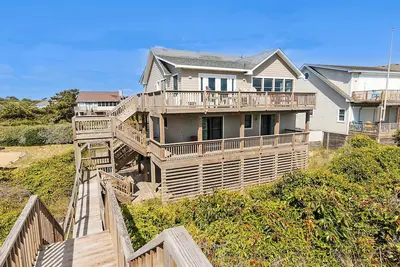Image de Sa69, Kirk / Oceanfront, 4 chambres, 4. 5 salles de bains