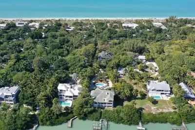 Image de Maison De Luxe À Captiva Avec Piscine PRIVÉE, Quai, ACCÈS Resort Et Est Parfait Pour Un Groupe Plus Grand!