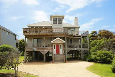 Image de Sa8, Berry / Semi-Oceanfront, 4 chambres, 4. 5 salles de bains