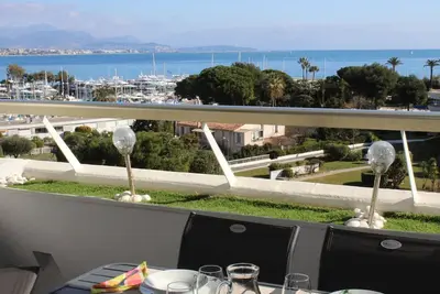 Image de Appartement 2p, 4 couchages, climatisé avec parking à Villeneuve-Loubet Plage