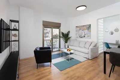 Image de Bold & Beautiful 1br à Ben yehuda par HolyGuest