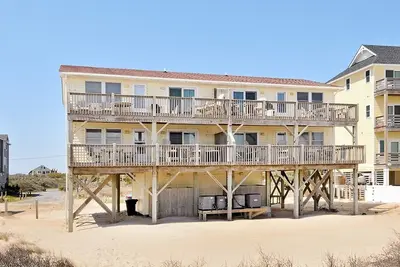 Image de Immeuble Starlights - Oceanfront Vue extraordinaire! Louez les 3 unités!