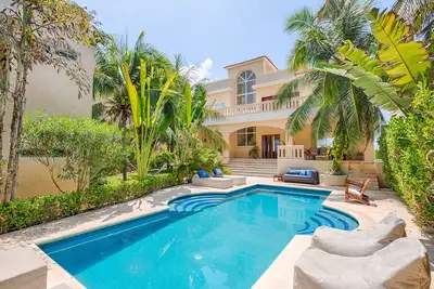 Image de Caribbean Beachfront Luxury Ă Tankah, Tulum