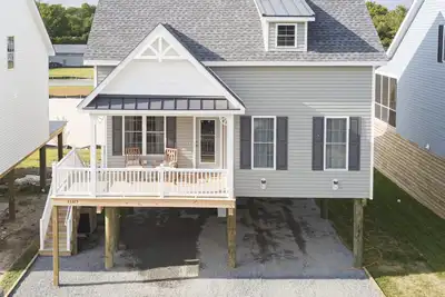 Image de Brand New Mermaid Salt Air Sea Cottage - Randonnée, vélo, golf, plage!