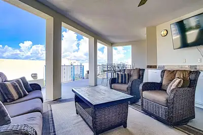 Image de Superbe 3 lits. 3. 5 Penthouse de bain avec loft avec une vue magnifique sur l'océan. Ow20-601