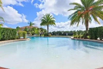 Image de Oakwater, la station la plus proche de Disney! Où emplacement répond luxe.