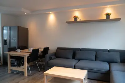 Image de 2 Luxury 4 bedroom near feyenoord / Ahoy Rotterdam