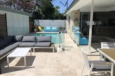 Image de Maison de plage familiale spacieuse de style complexe