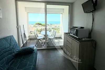 Studio 4 Pers Avec Pkg Bord De Plage Vue Mer