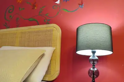Image de Huge bedroom close to the seafront, right in the city centre