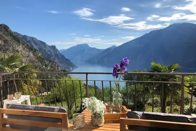Nouvelle vue imprenable sur le lac de Garde
