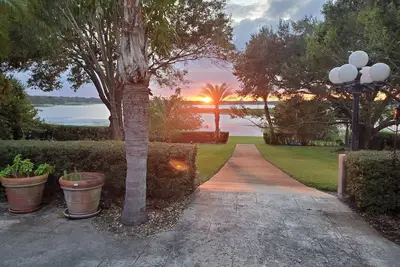 Image de Lakefront Near Legoland Easy Drive to  Disney / Theme Parks