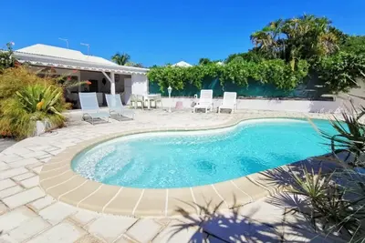 Villa G032 à Saint François 2 ch piscine privée