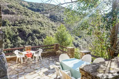 Image de Superbe maison de 2 chambres à Olargues