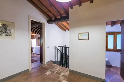 Bel appartement pour 7 personnes avec Wifi, piscine, Tv, patio, animaux admis et parking