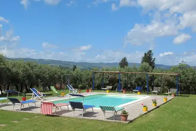 Image de Bel appartement avec piscine, Wifi, patio, animaux admis, vue panoramique et parking