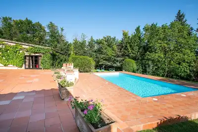 Image de Bel appartement dans une maison de vacances avec Wifi, piscine, Tv, terrasse et parking