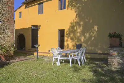 Image de Confortable appartement avec Wifi, piscine, Tv, patio, animaux admis, vue panoramique et parking