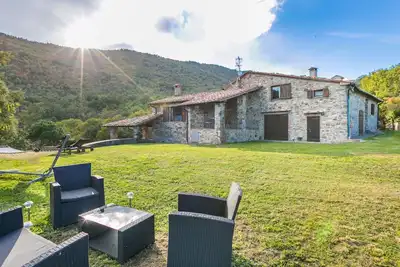 Image de Confortable appartement pour 5 personnes avec Wifi, Tv, terrasse, animaux admis et parking