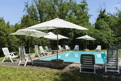 Image de Bel appartement dans une maison de vacances avec Wifi, piscine, Tv, patio, animaux admis et parking
