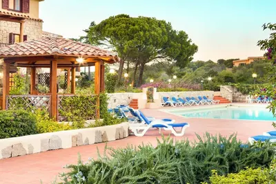 Image de Confortable appartement pour 6 personnes avec climatisation, piscine, Wifi, Tv et terrasse