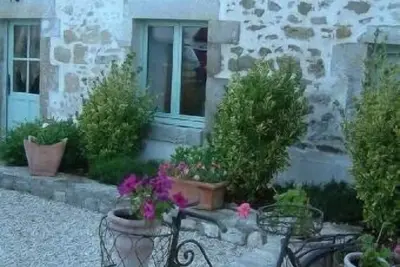 Image de Gite de caractère entierement renove pour 5 personnes