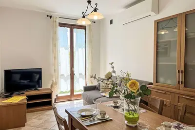 Image de Joli appartement pour 5 personnes avec Wifi, Tv, patio, animaux admis, vue panoramique et parking