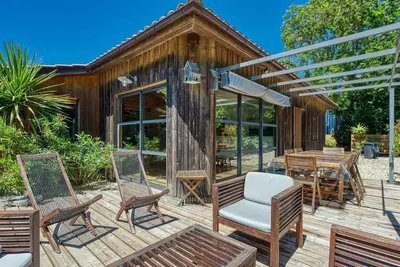 Image de Merveilleuse maison de vacances privée pour 10 personnes avec Wifi, Tv, terrasse et parking