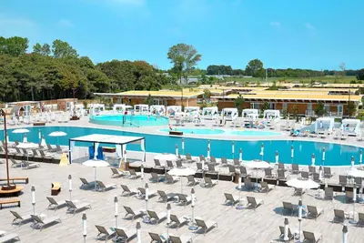 Image de Bel appartement pour 5 personnes avec climatisation, piscine, Wifi, Tv, terrasse et animaux admis