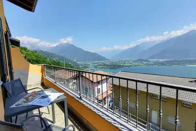 Image de Confortable appartement pour 5 personnes avec Wifi, Tv, terrasse, animaux admis et parking