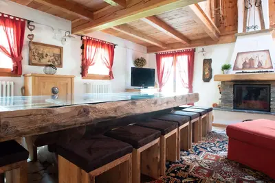 Image de Vendrello - Trois Chambres Maison, Couchages 6