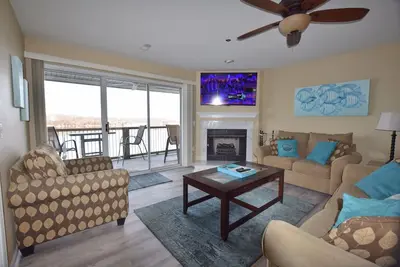 Image de Vue Imprenable! Bâtiment 10 * 2 piscines / plage de sable / Slps 7 * Wifi